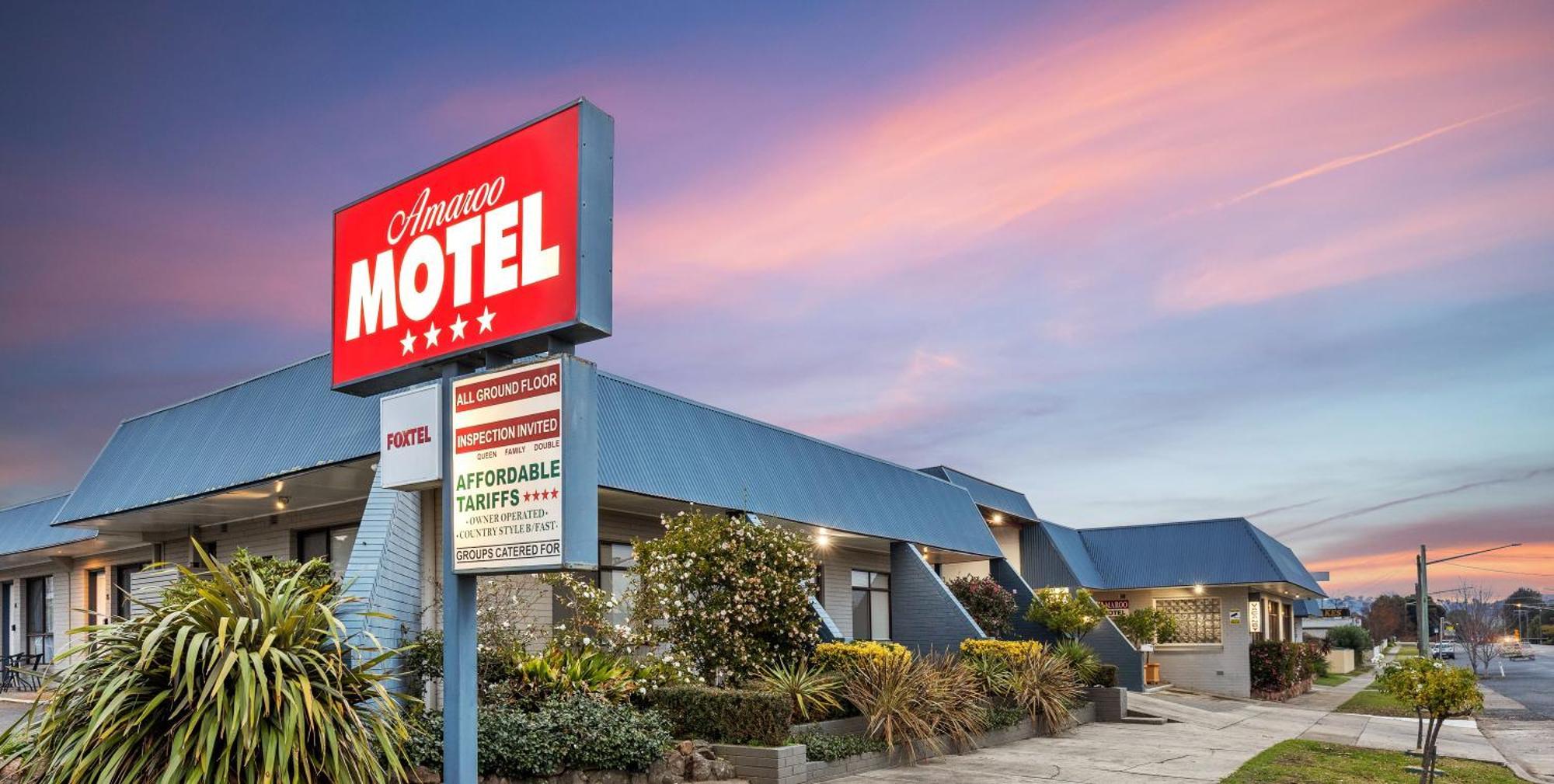 Amaroo Motel Tumuts Best Accommodation Bagian luar foto